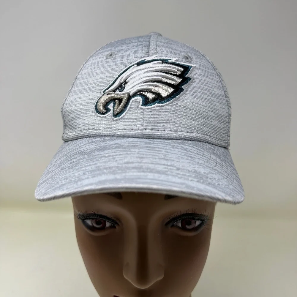 Philadelphia Eagles New Era 39THIRTY Hat Gray Stretch Fit NFL Football Youth